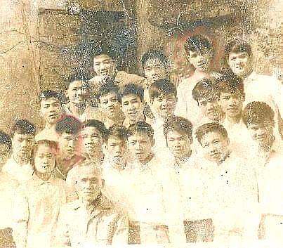 tu hao phien dich 2 dai hoc ngoai giao