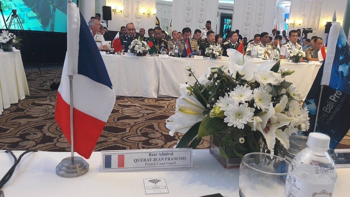 y do cua phap o an do duong thai binh duong va ham y voi asean