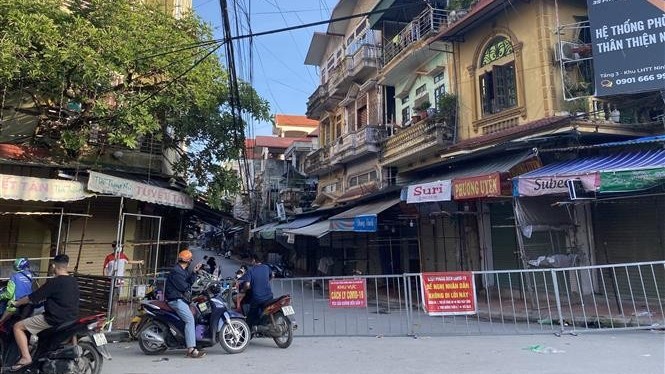 covid19 chieu 1611 9650 ca nhiem moi tai 59 tinh thanh f0 tang ha noi va tp ho chi minh bo sung them nhieu khu cach ly tap trung