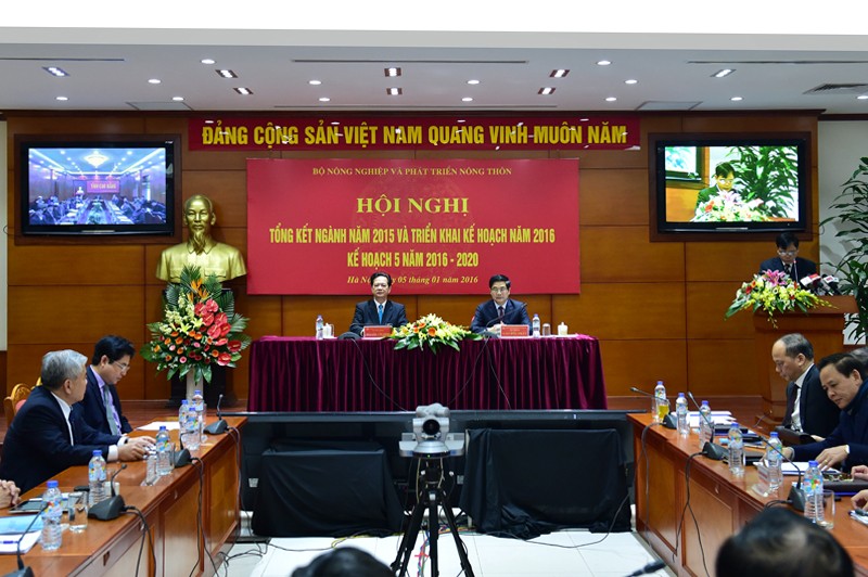 thu tuong du hoi nghi tong ket ngay nnptnt