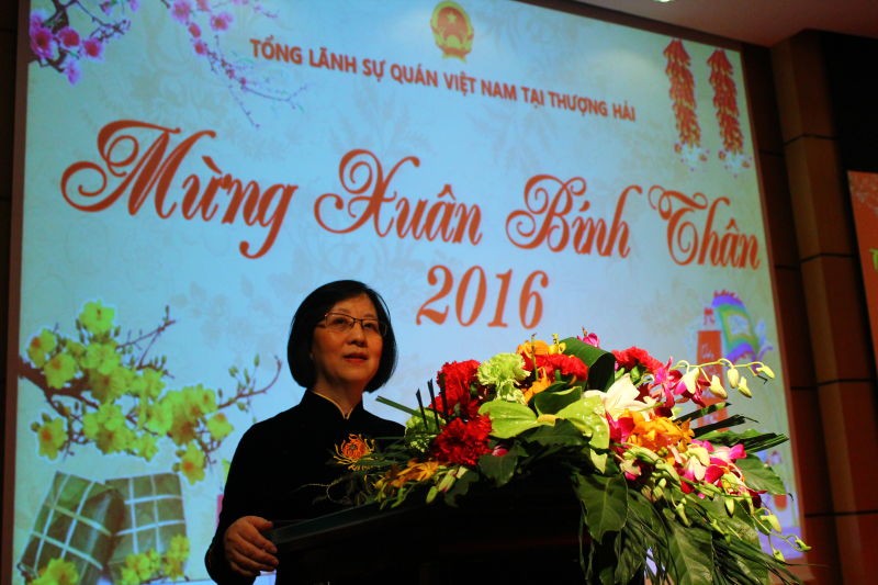 kieu bao tai thuong hai mung xuan binh than