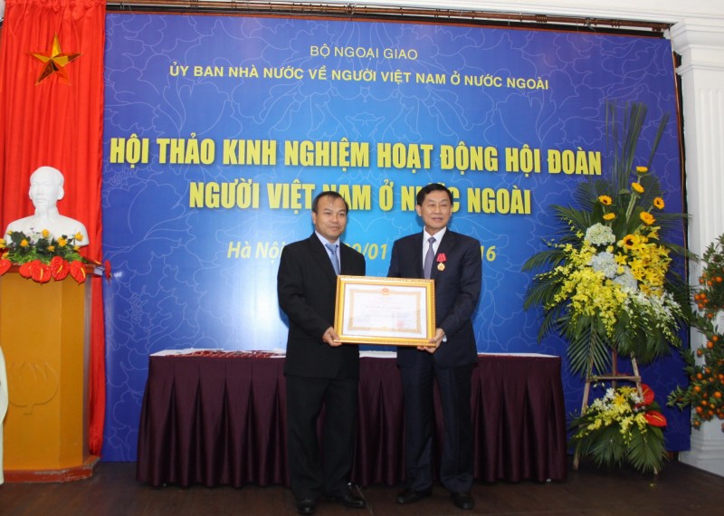 Nâng cao hiệu quả hoạt động của các hội đoàn người Việt Nam nang cao hieu qua hoat dong cua cac hoi doan nguoi viet nam