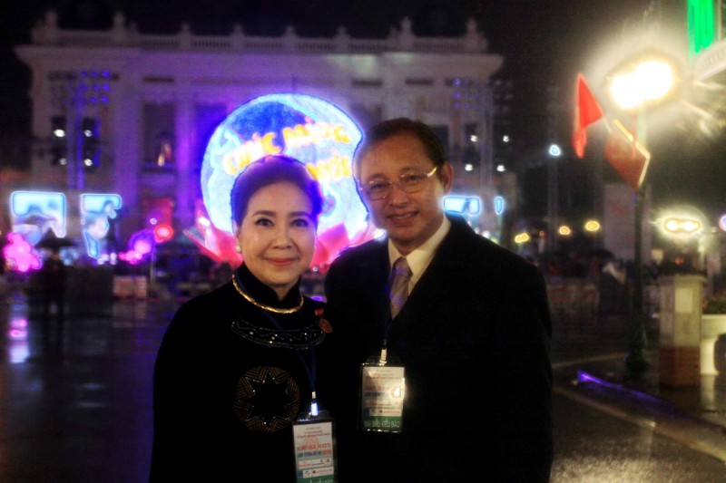 khai mac xuan que huong 2016