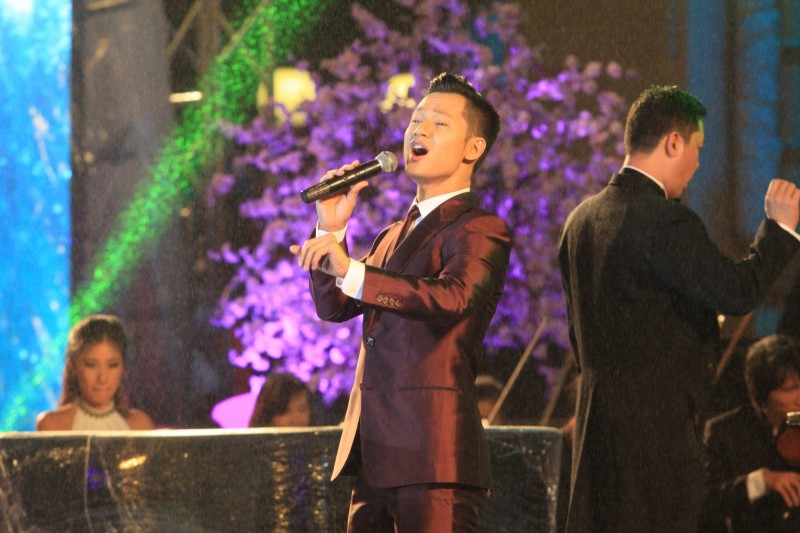 khai mac xuan que huong 2016