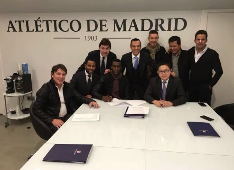 a madrid ban cua no sang trung quoc voi muc gia khong tuong