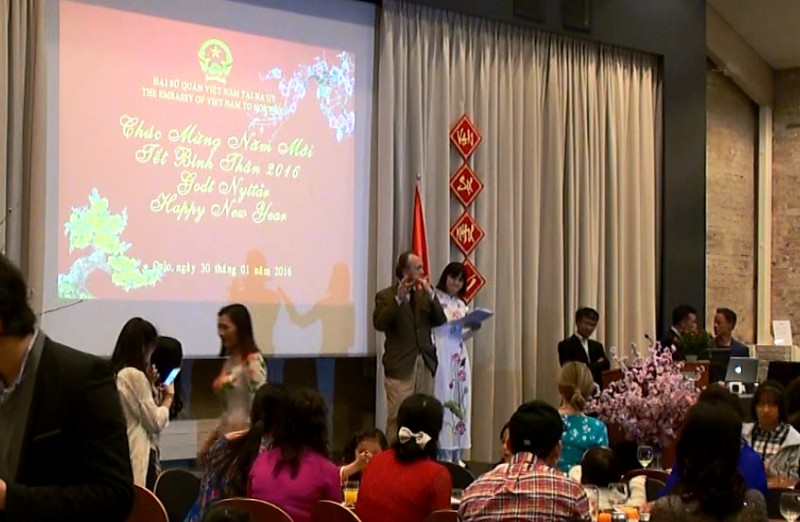 am ap tet cong dong o na uy