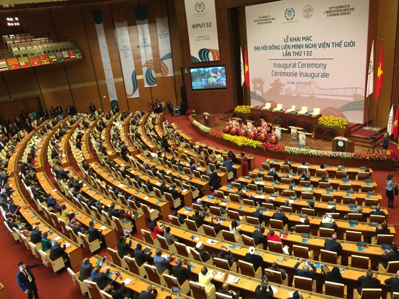 Phía sau thành công của IPU-132 phia sau thanh cong cua ipu 132