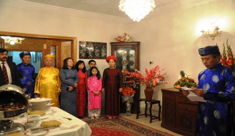 te t vie t a m cu ng cu ng co ng do ng ta i pakistan