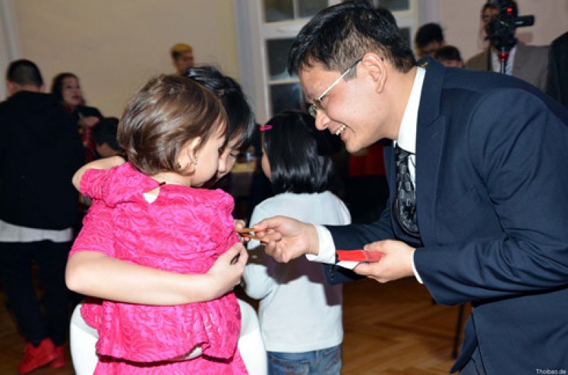 du c co ng do ng nguo i vie t han hoan don xuan binh than