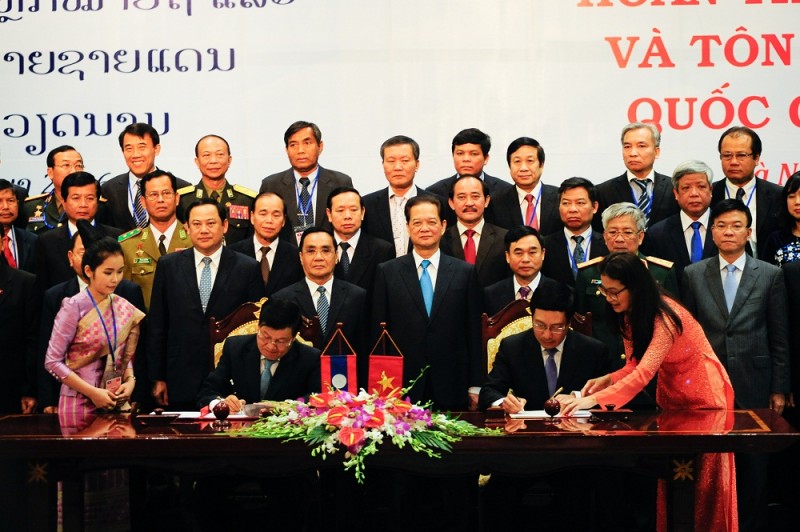 Làm sâu sắc quan hệ đặc biệt Việt – Lào lam sau sac quan he dac biet viet lao