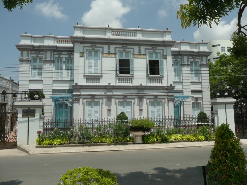 vung dat cua hai huyen thoai