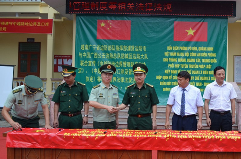 vi mot duong bien gioi hoa binh hop tac va phat trien