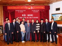 tri thuc lam giau cho nguoi viet o hungary