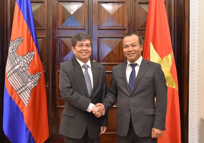 tham khao chinh tri cap thu truong hai bo ngoai giao viet nam campuchia