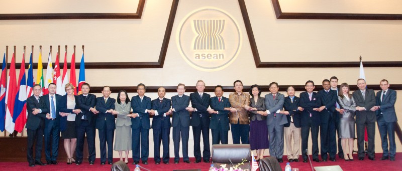 viet nam lb nga quan he het suc dac biet