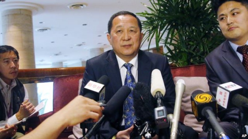 dien mung tan bo truong ngoai giao trieu tien