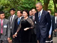 ba o pha p my va viet nam xich lai gan nhau