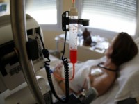 phat trien dung cu phat hien nhanh ung thu bang mau mau