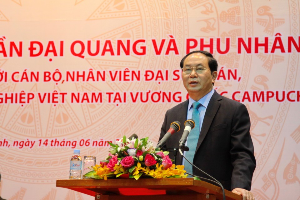 bao campuchia dua tin dam net ve chuyen tham cua chu tich nuoc