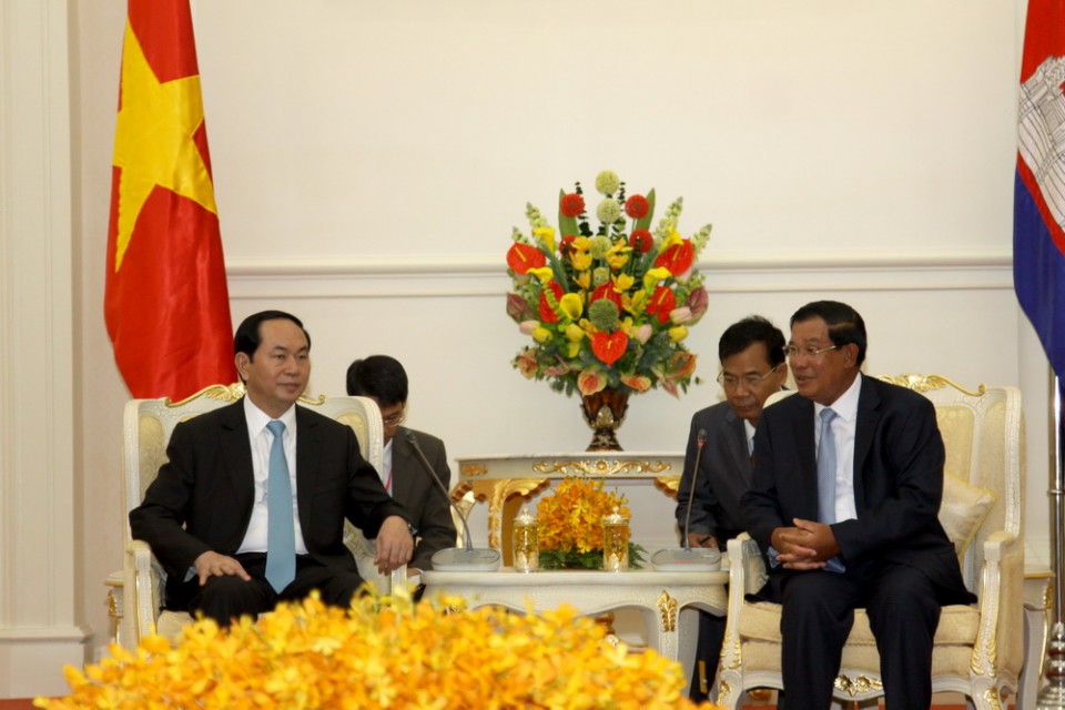 chu tich nuoc ket thuc tot dep chuyen tham chdcnd lao va vuong quoc campuchia