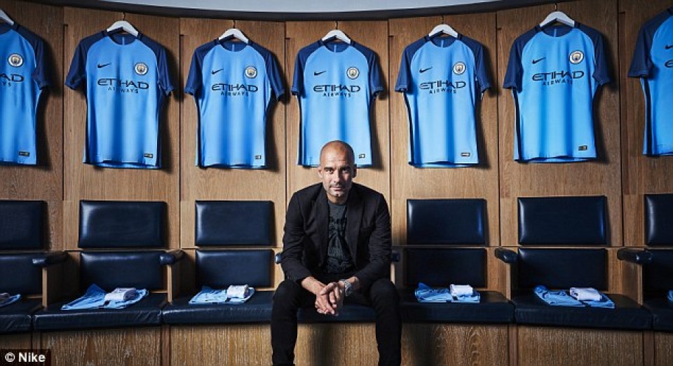 hlv pep guardiola chinh thuc ra mat tai man city