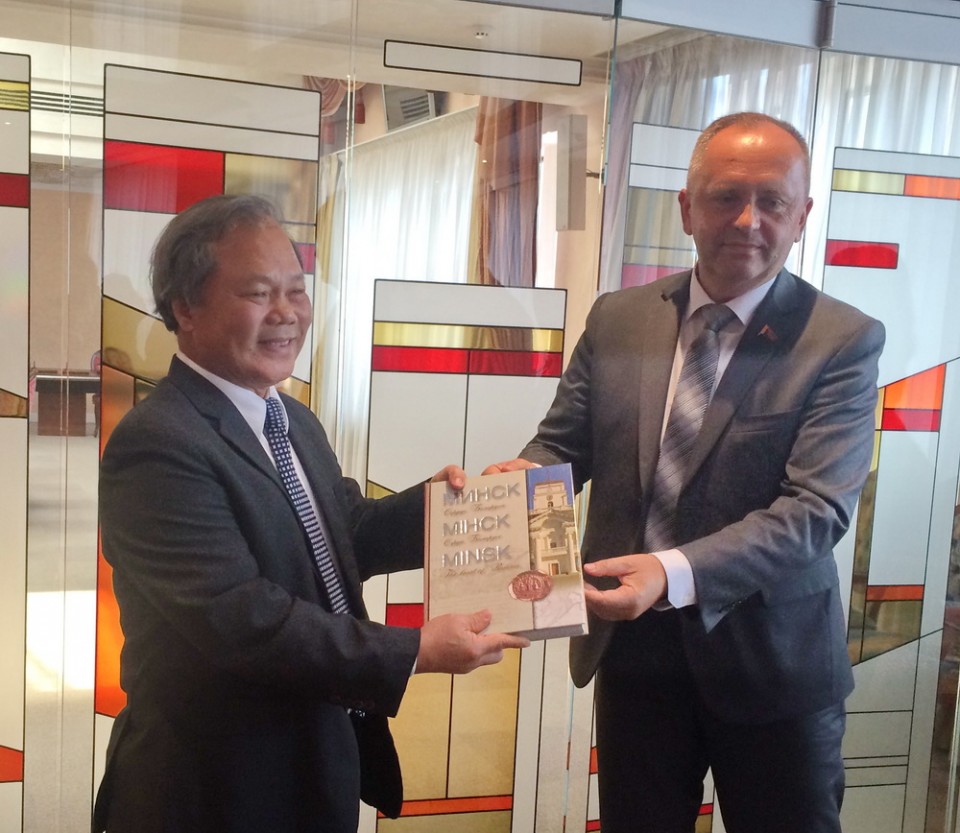 belarus va viet nam dong quan diem tren dien dan quoc te