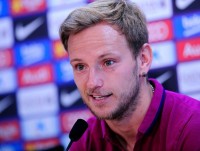 trai tim cua pogba khong huong ve man united