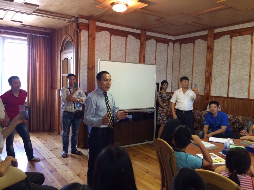 mang tieng que huong den belarus