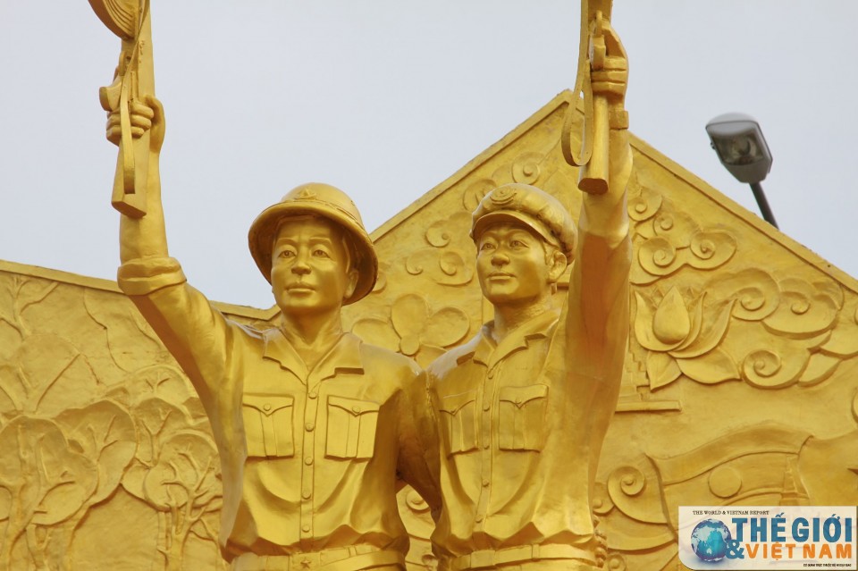 dang huong tuong niem liet si lien quan lao viet