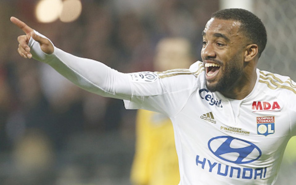 Chuyển nhượng 29/7: Thầy cũ muốn đưa Fellaini rời Man Utd chuyen nhuong 297 thay cu muon dua fellaini roi man utd