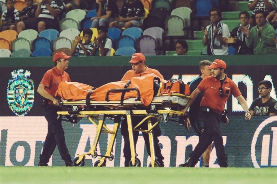 tien ve nguoi phap bi gay co trong tran giao huu