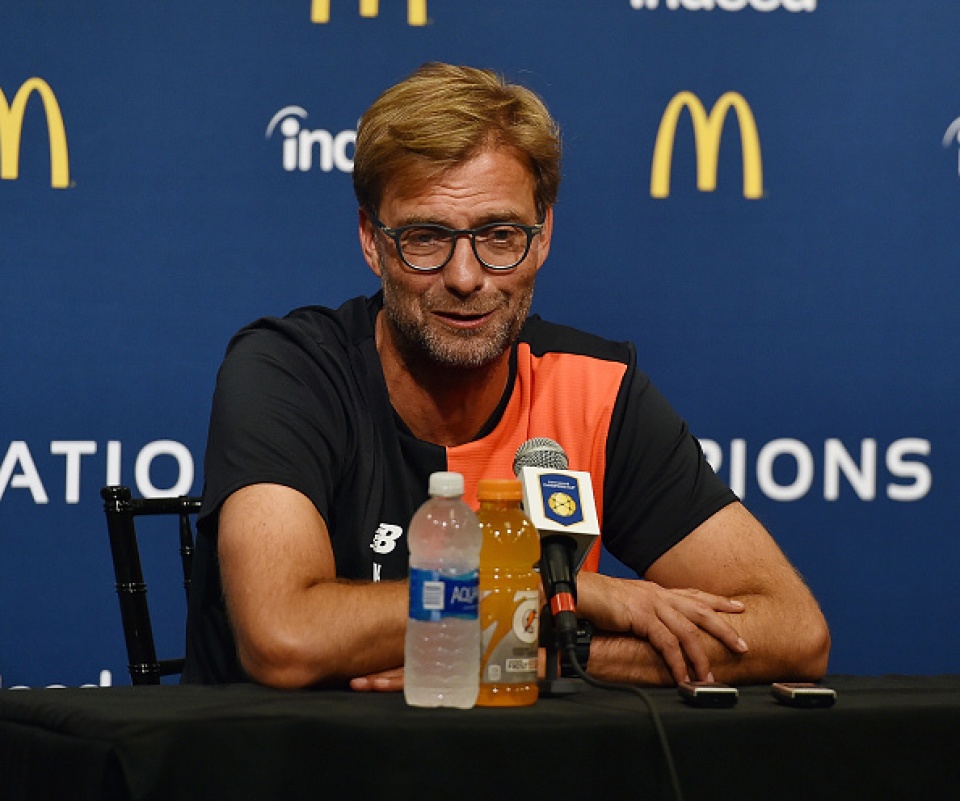 liverpool chua khoa so chuyen nhuong he