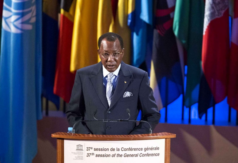 dien mung tong thong nuoc ch chad