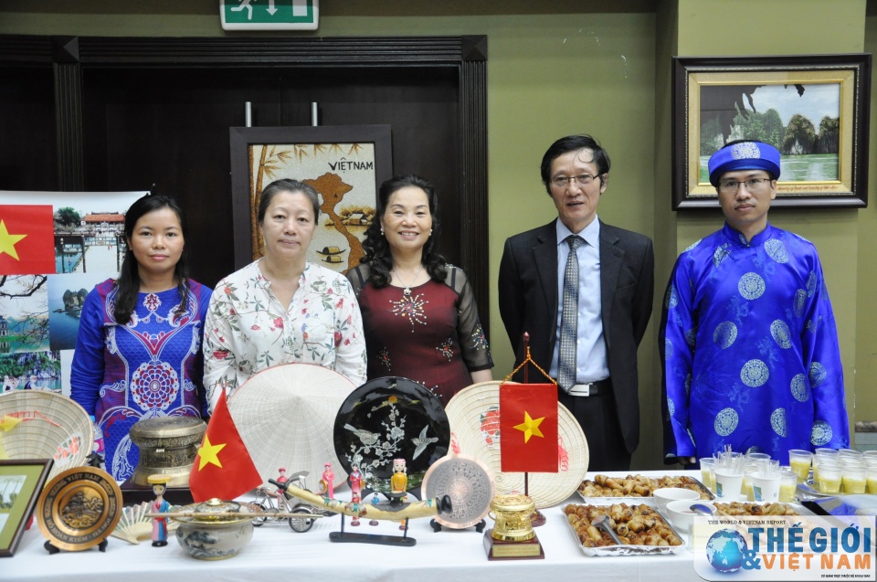 dai su viet nam chu tri le thuong co asean tai islamabad