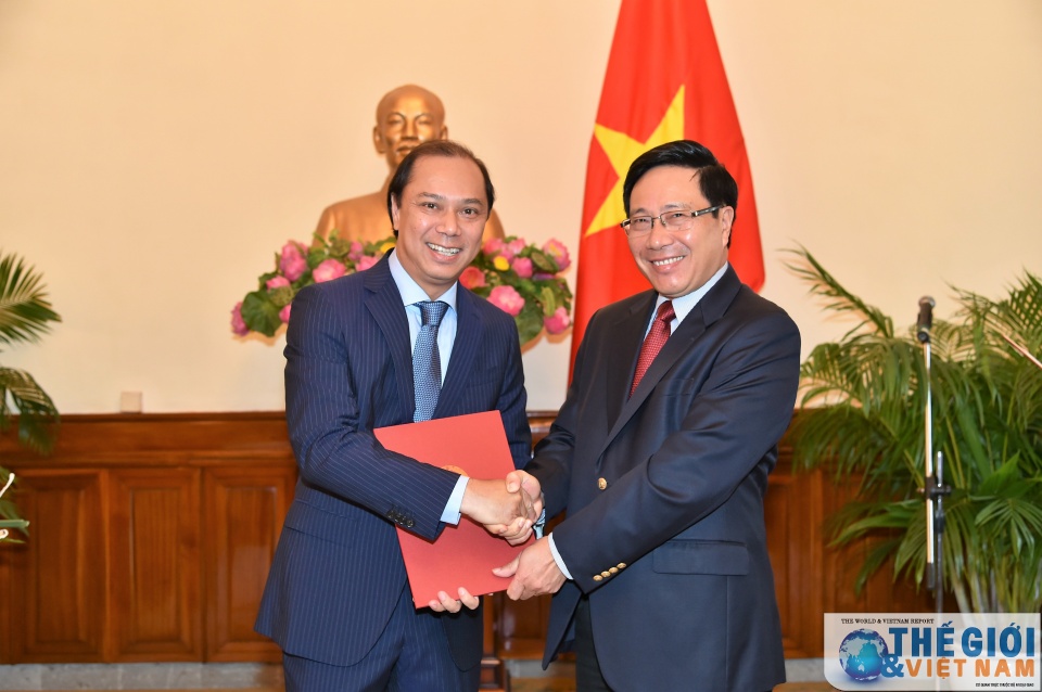 trao quye t di nh bo nhie m hai thu truo ng ngoa i giao