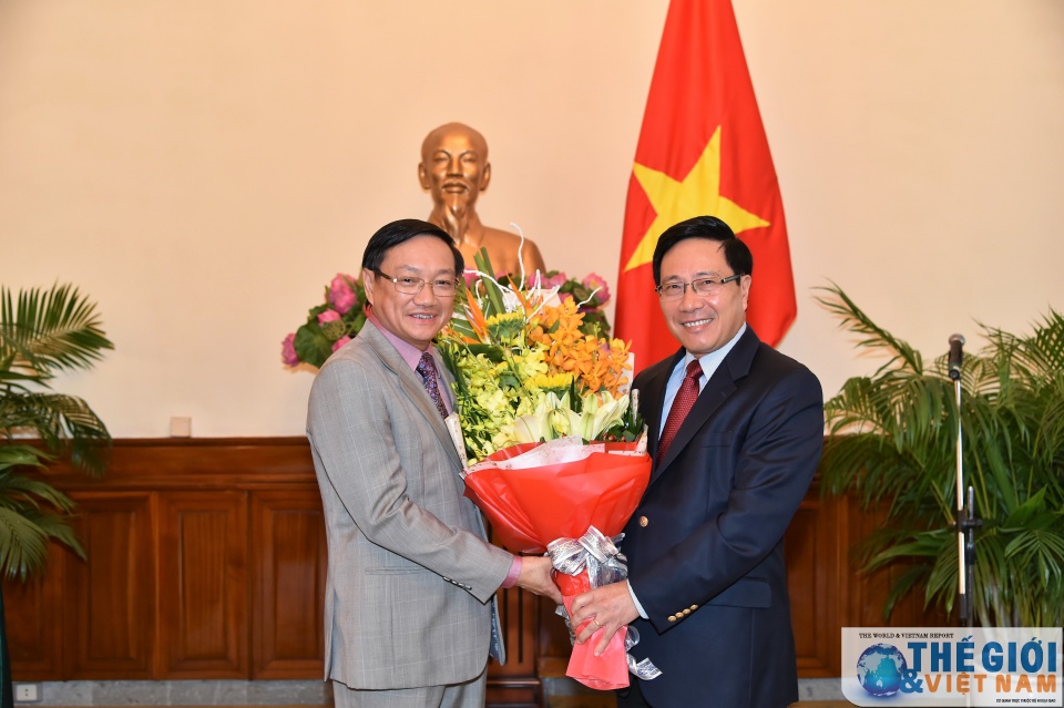 trao quye t di nh bo nhie m hai thu truo ng ngoa i giao