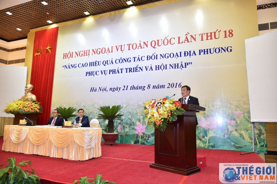 live khai mac hoi nghi ngoai vu 18