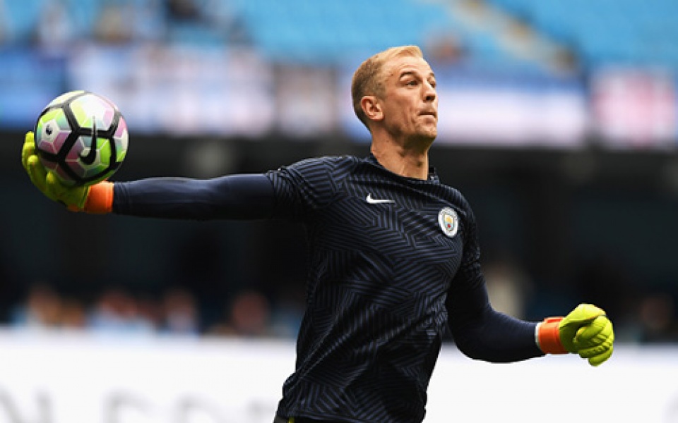 chuyen nhuong 248 joe hart quyet bam tru o man city
