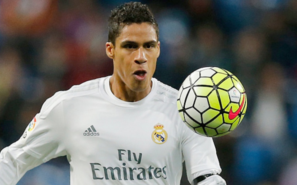 chuyen nhuong 268 varane tu choi muc luong hau hinh o man united