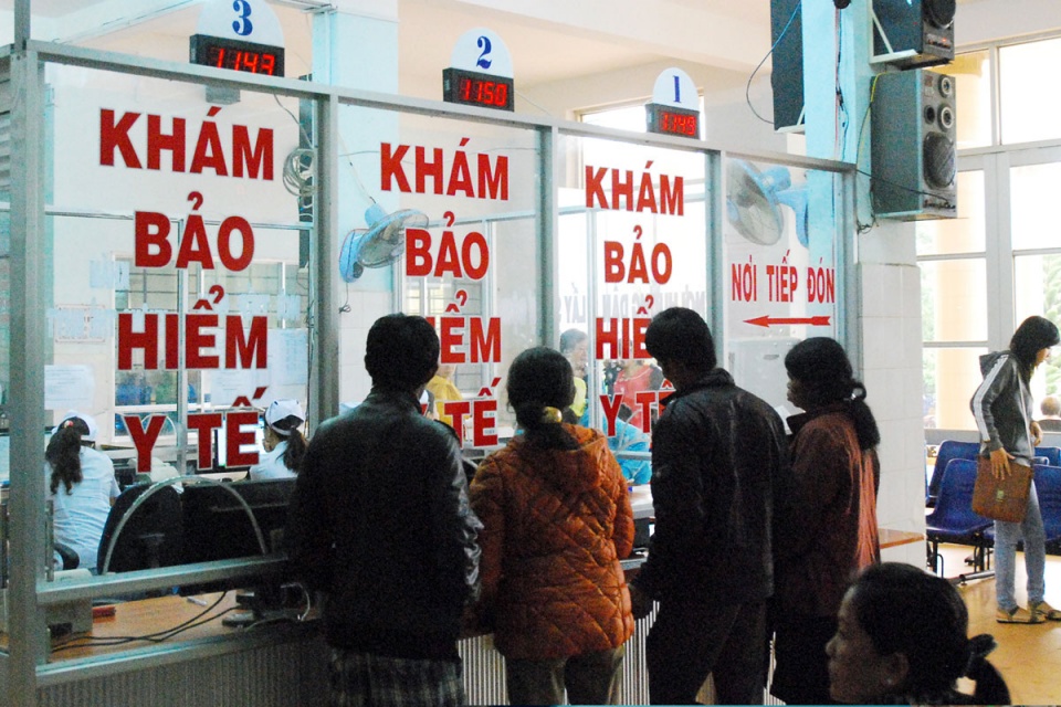 Khẩn trương kiểm tra việc sử dụng quỹ khám chữa bệnh BHYT khan truong kiem tra viec su dung quy kham chua benh bhyt