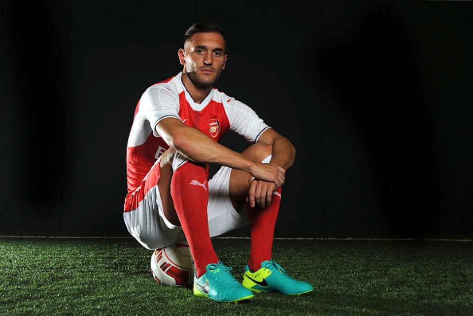 Arsenal có thêm hai tân binh mới trong ngày cuối của kỳ chuyển nhượng arsenal co them hai tan binh moi trong ngay cuoi cua ky chuyen nhuong