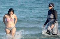 burkini va nen chinh tri ban sac o phap