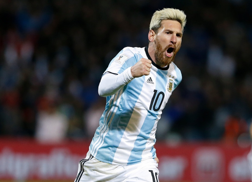 messi dua argentina len ngoi dau vong loai world cup khu vuc nam my