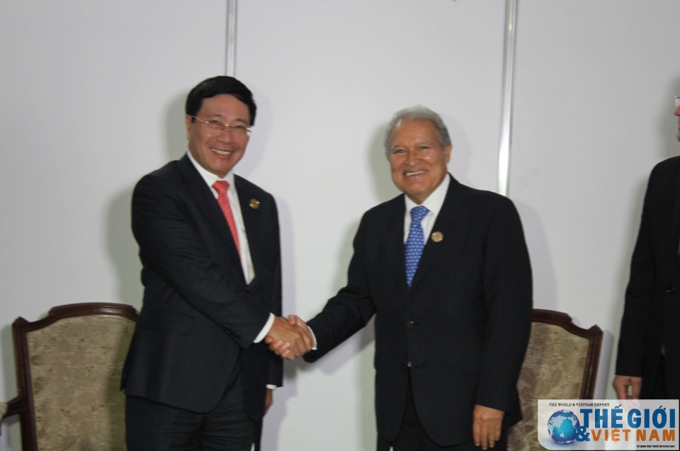 pho thu tuong pham binh minh gap song phuong ben le hoi nghi nam