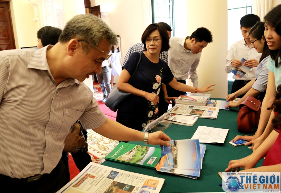 tuong thuat le ra mat bao dien tu the gioi viet nam