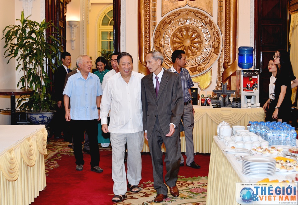 tuong thuat le ra mat bao dien tu the gioi viet nam