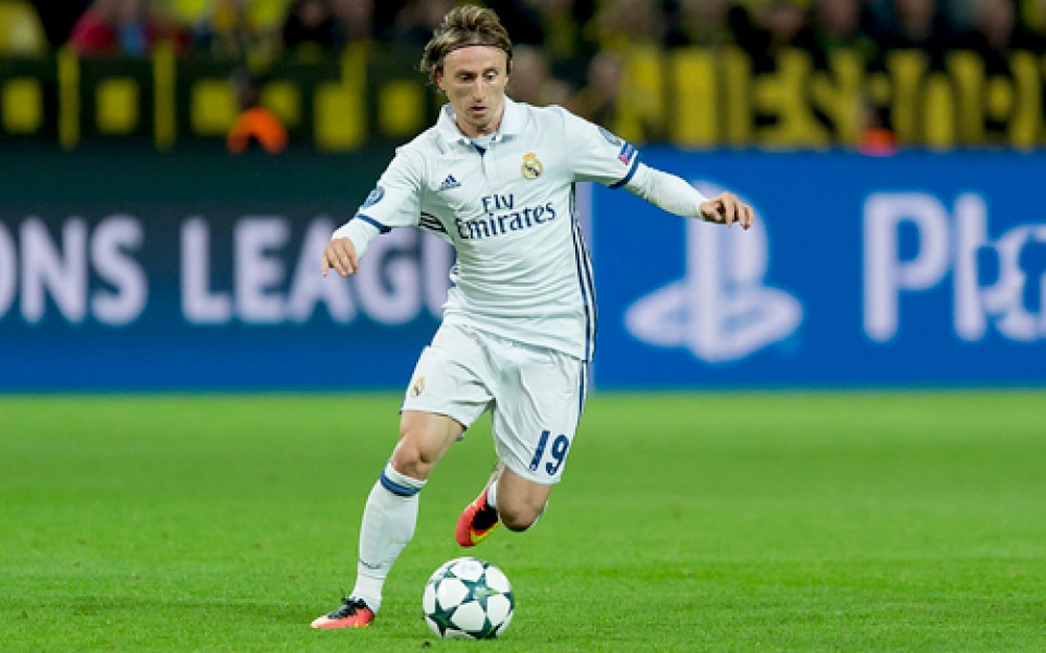real madrid nhan hung tin tu luka modric