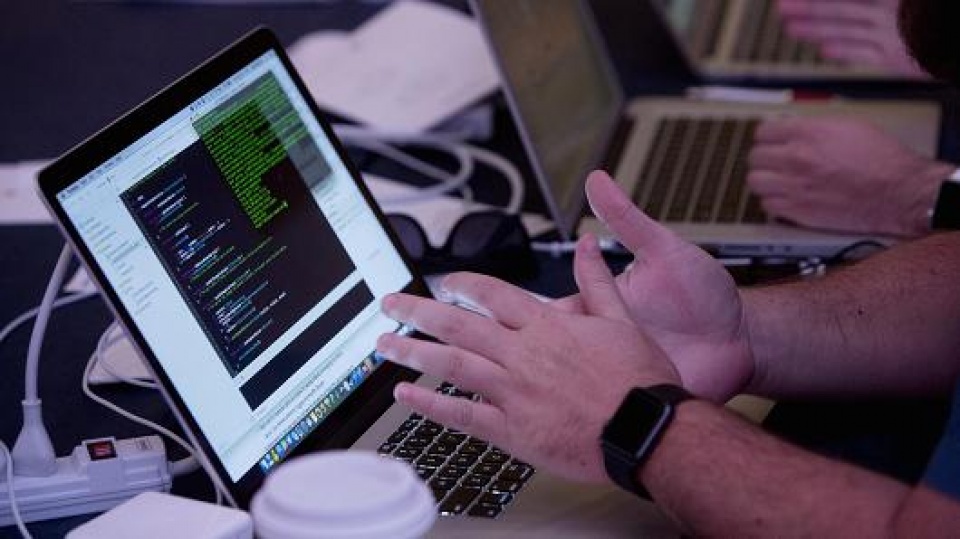 google va microsoft khang dinh khong ban dung khach hang giong yahoo