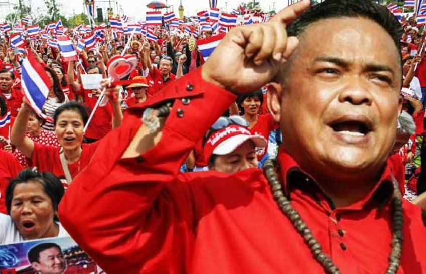 Tòa án Thái Lan bắt giam thủ lĩnh phe Áo Đỏ Jatuporn Prompan