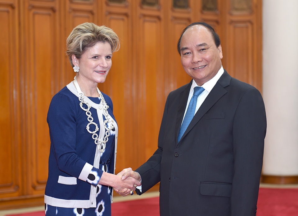 Việt Nam là điểm đến hấp dẫn với doanh nghiệp Thụy Sĩ viet nam la diem den hap dan voi doanh nghiep thuy si